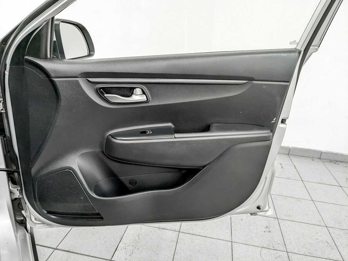 Kia Rio б/у, 2020, Автоматическая. Фото: #23