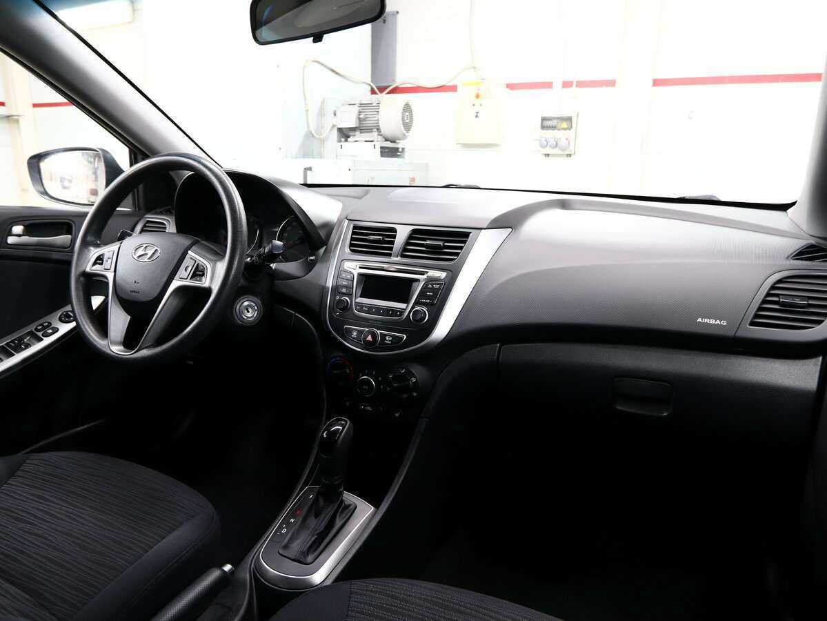 Hyundai Solaris б/у, 2015, Автоматическая. Фото: #7