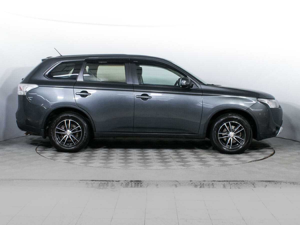Mitsubishi Outlander б/у, 2014, Вариатор. Фото: #3