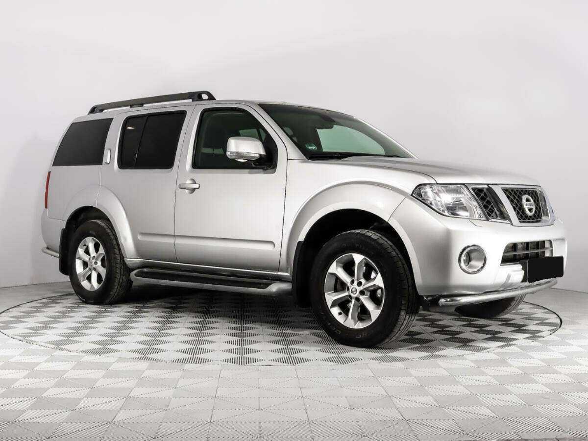 Nissan Pathfinder б/у, 2012, Автоматическая. Фото: #2