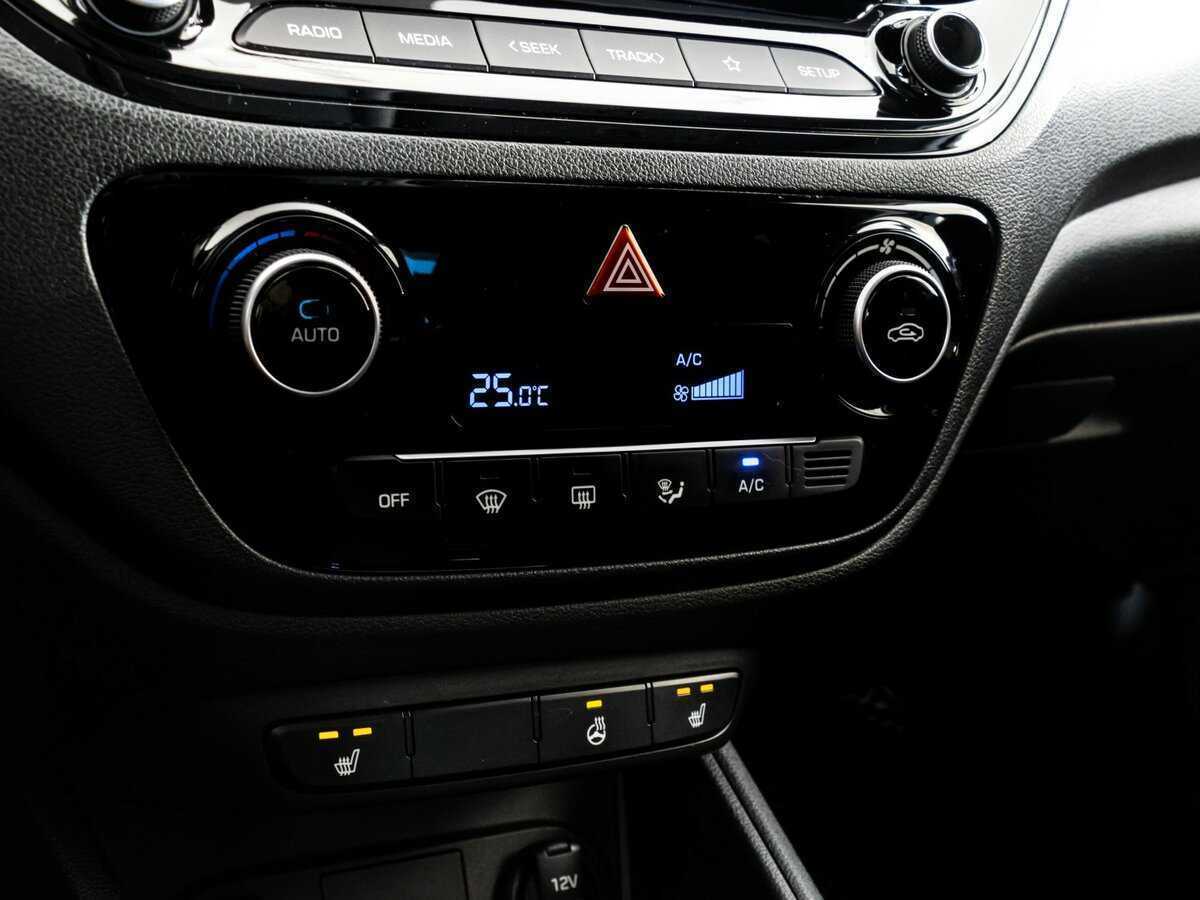 Hyundai Solaris б/у, 2022, Автоматическая. Фото: #10