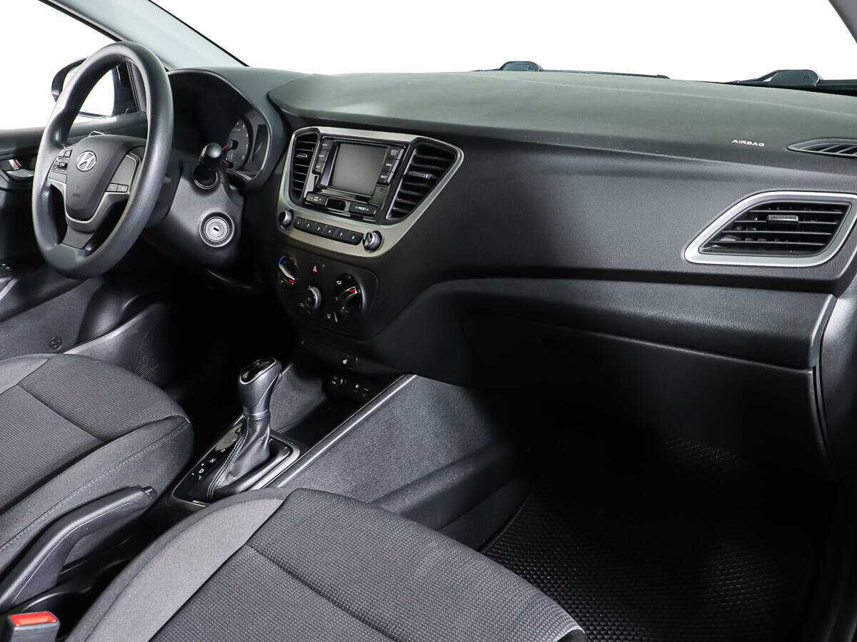 Hyundai Solaris б/у, 2017, Автоматическая. Фото: #8