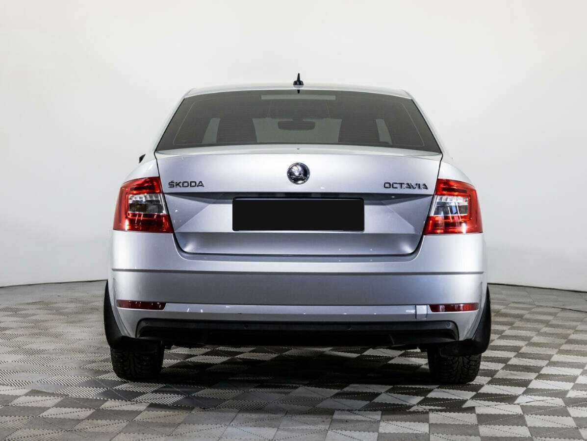 Skoda Octavia б/у, 2018, Автоматическая. Фото: #4