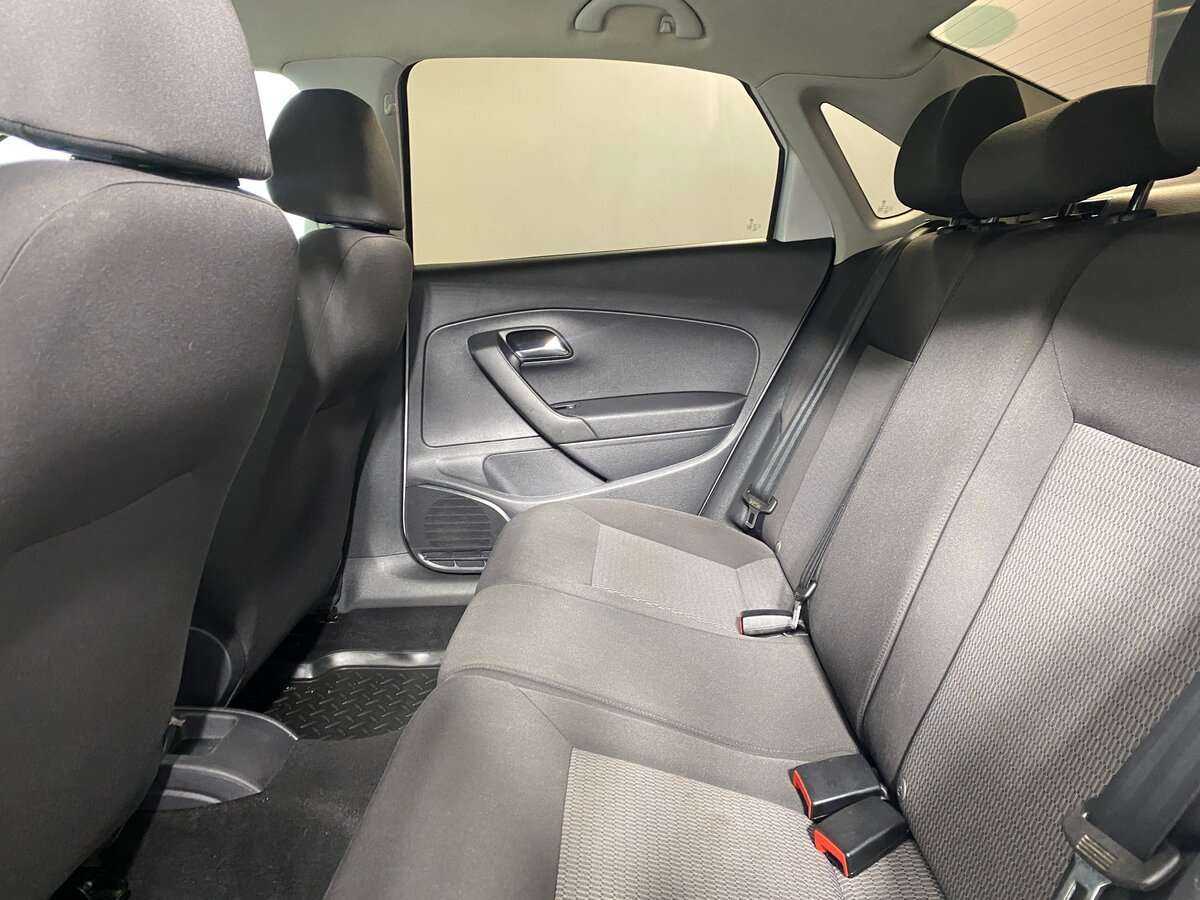 Volkswagen Polo б/у, 2012, Автоматическая. Фото: #9