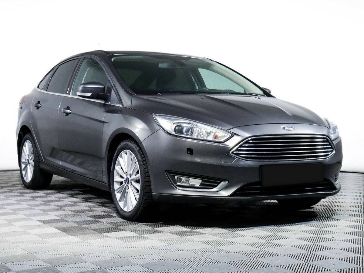 Ford Focus б/у, 2017, Автоматическая. Фото: #2