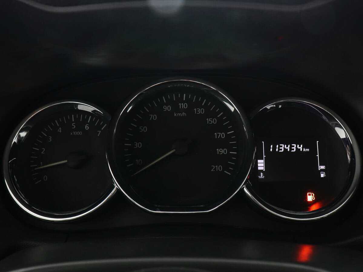 Renault Duster б/у, 2018, Механическая. Фото: #10