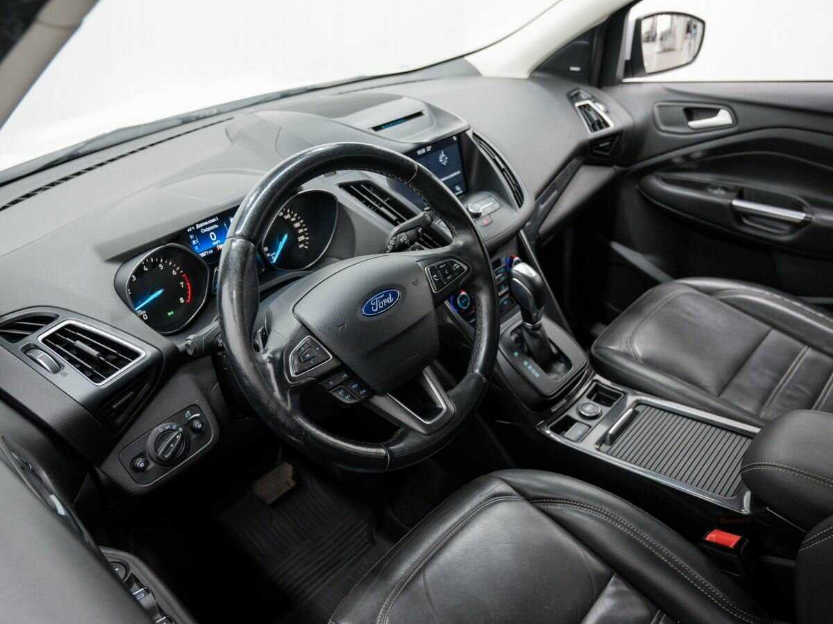 Ford Kuga б/у, 2016, Автоматическая. Фото: #12