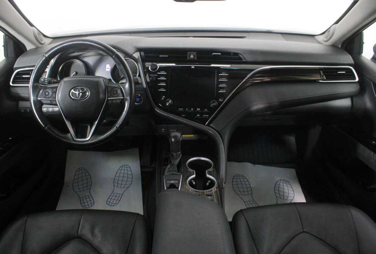 Toyota Camry б/у, 2020, Автоматическая. Фото: #10