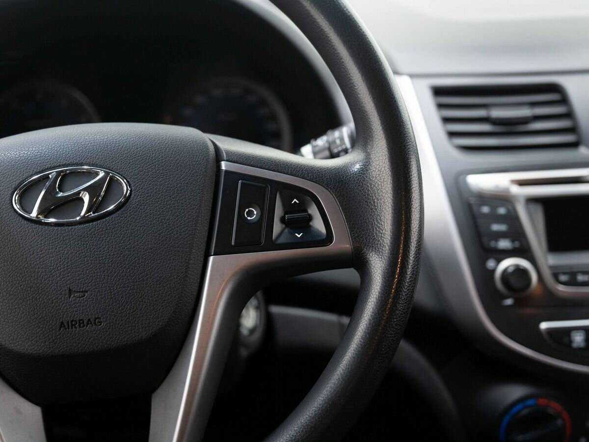 Hyundai Solaris б/у, 2014, Автоматическая. Фото: #16