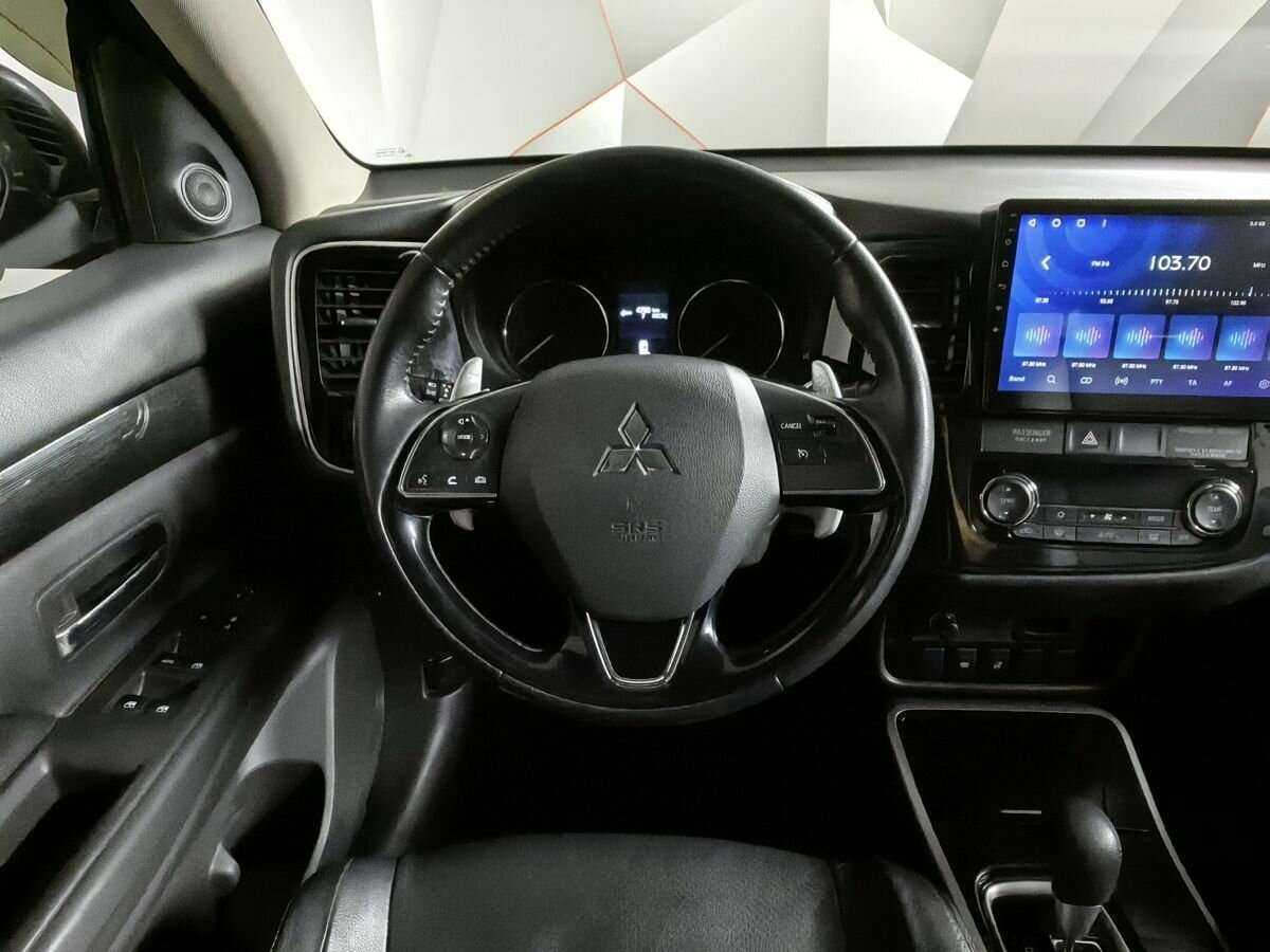 Mitsubishi Outlander б/у, 2017, Вариатор. Фото: #14