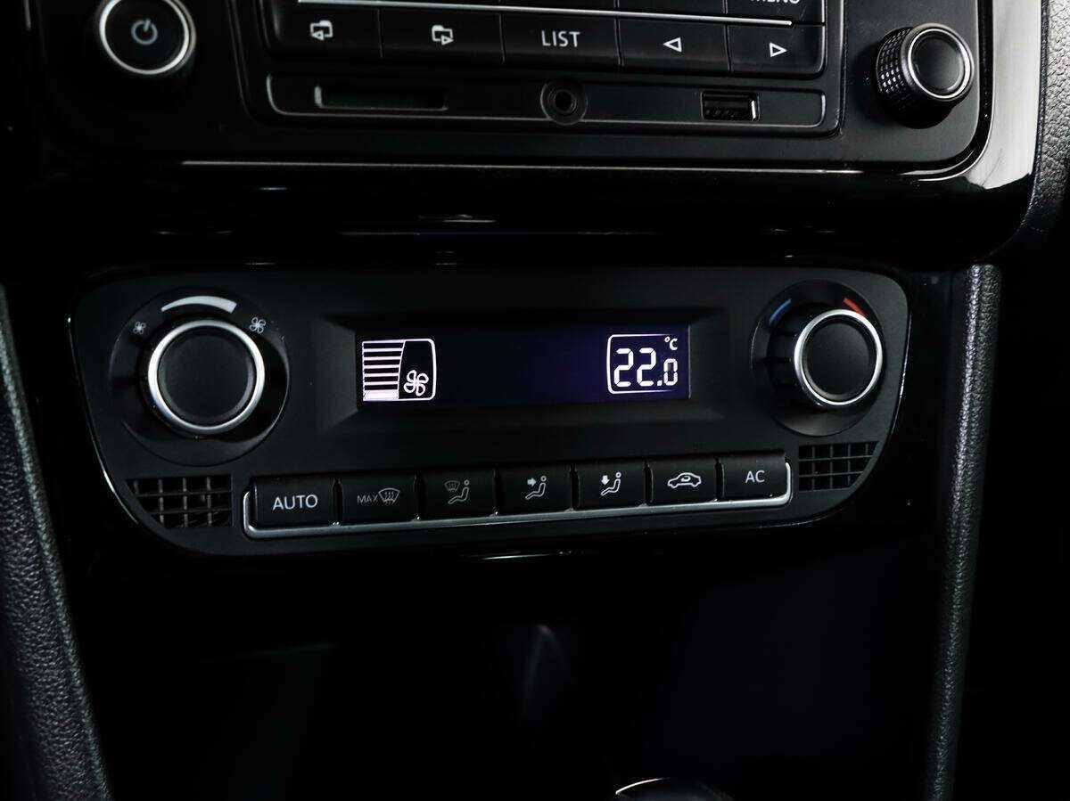 Volkswagen Polo б/у, 2014, Автоматическая. Фото: #13