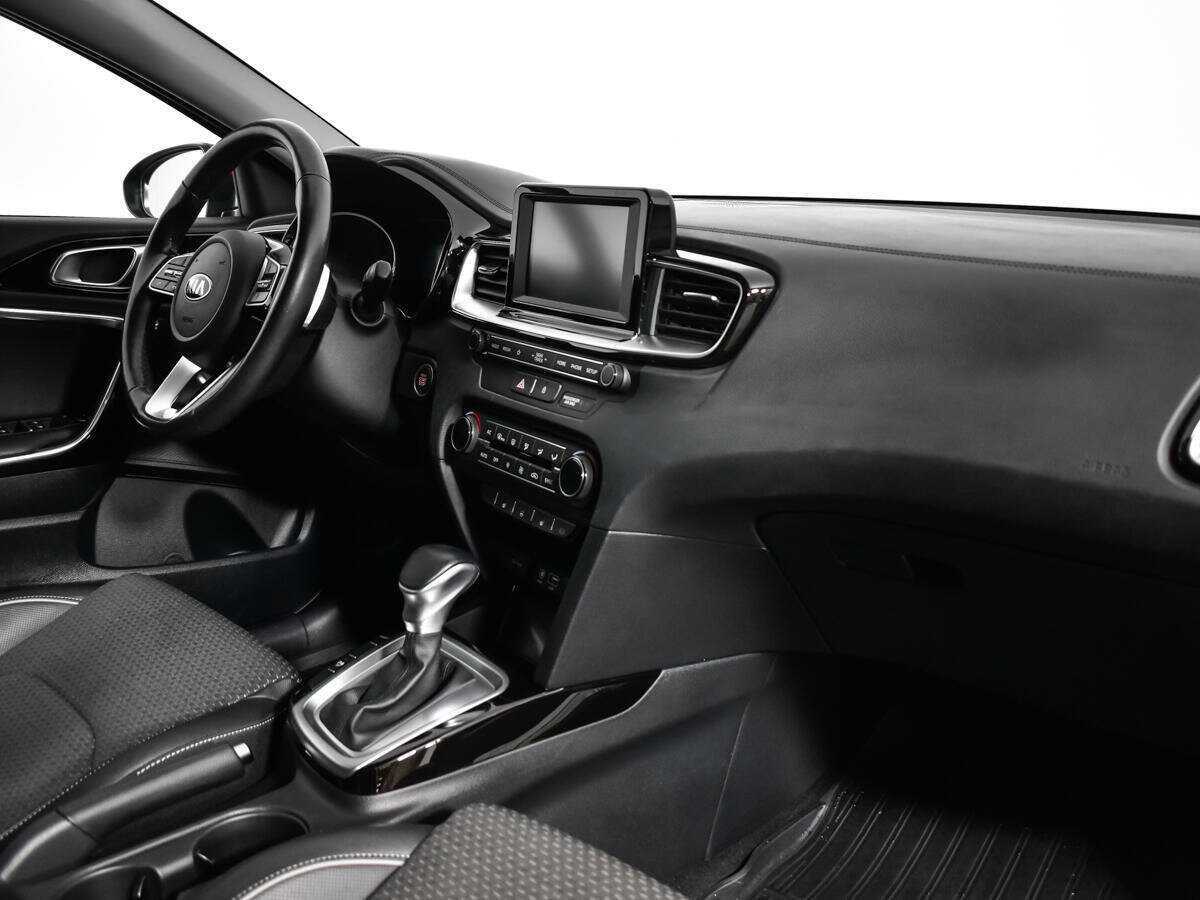 Kia Ceed б/у, 2019, Автоматическая. Фото: #4