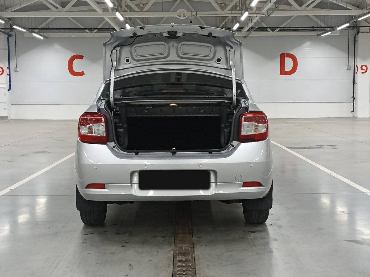 Renault Logan б/у, 2017, Механическая. Фото: #9