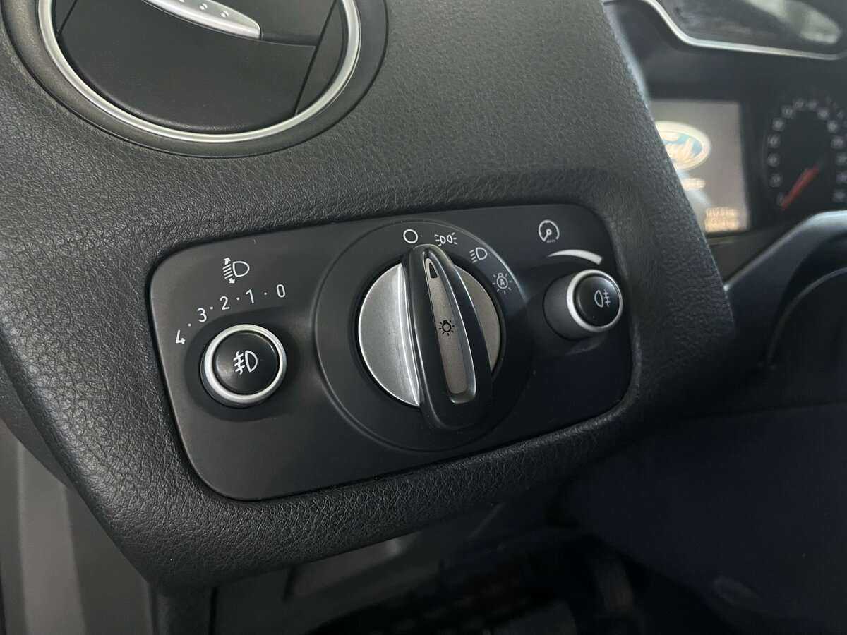 Ford Mondeo б/у, 2012, Роботизированная. Фото: #13