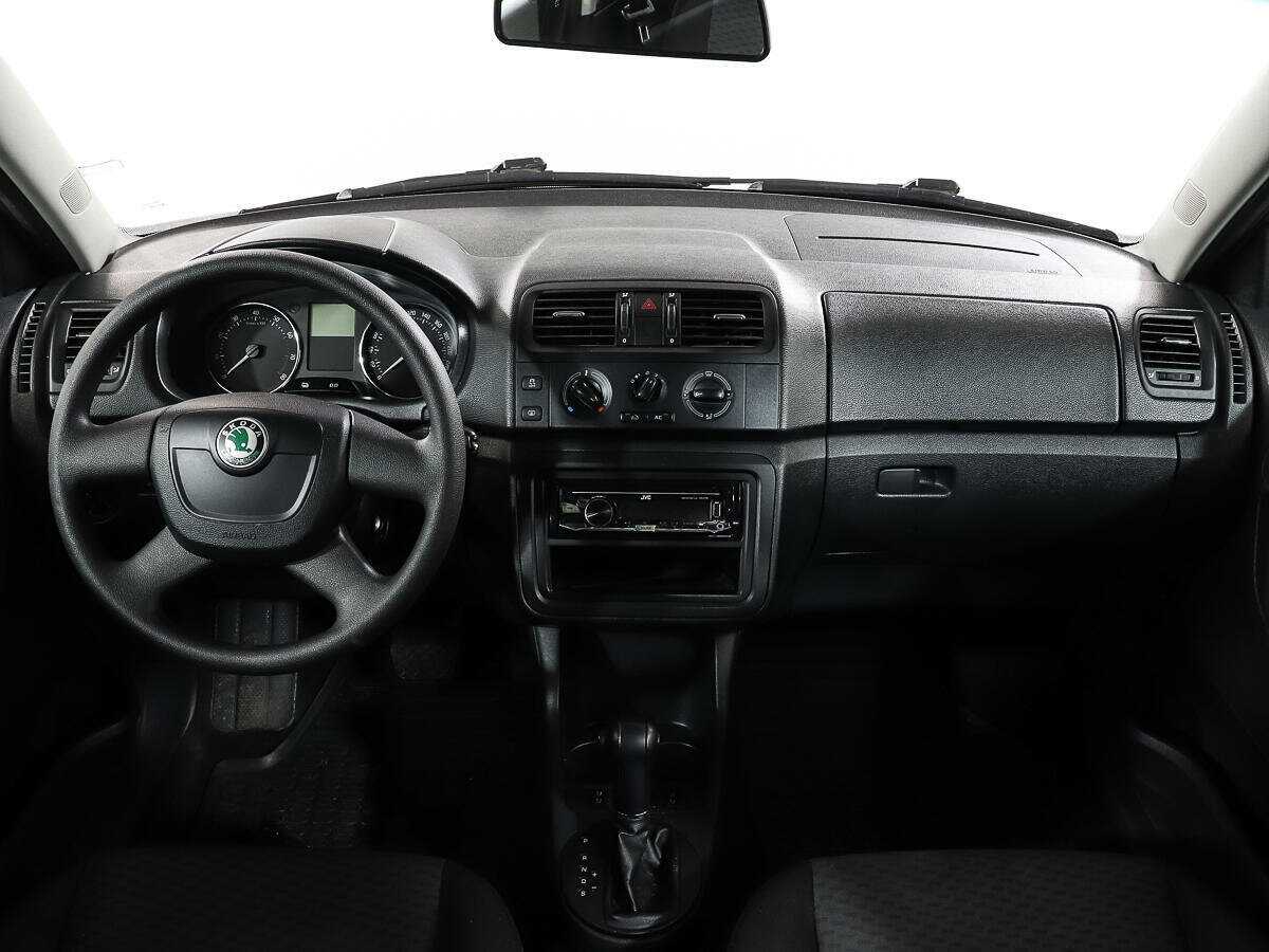 Skoda Fabia б/у, 2012, Автоматическая. Фото: #11