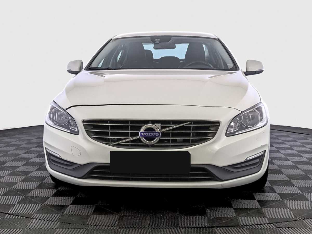 Volvo S60 б/у, 2017, Автоматическая. Фото: #1