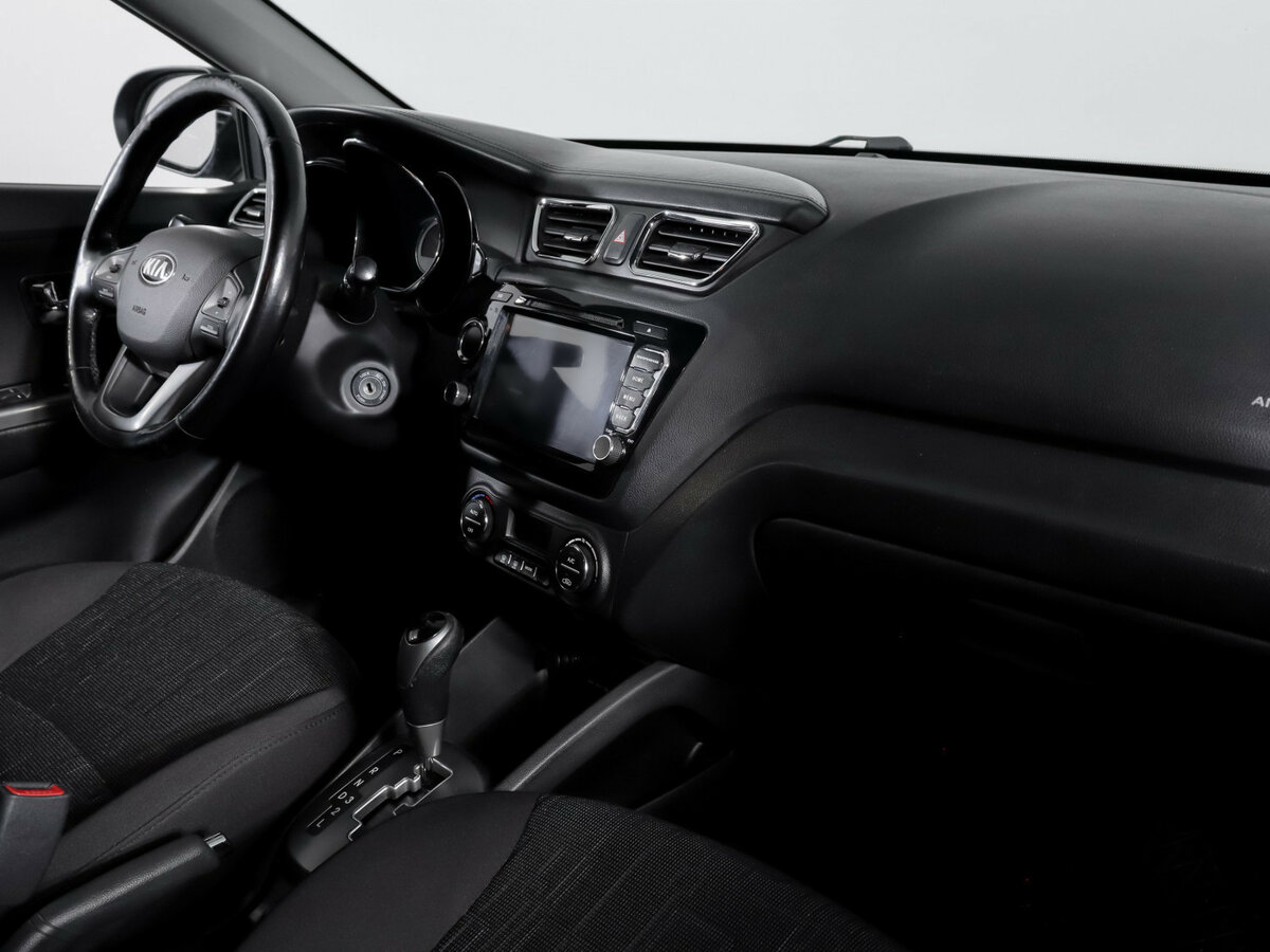 Kia Rio б/у, 2013, Автоматическая. Фото: #6