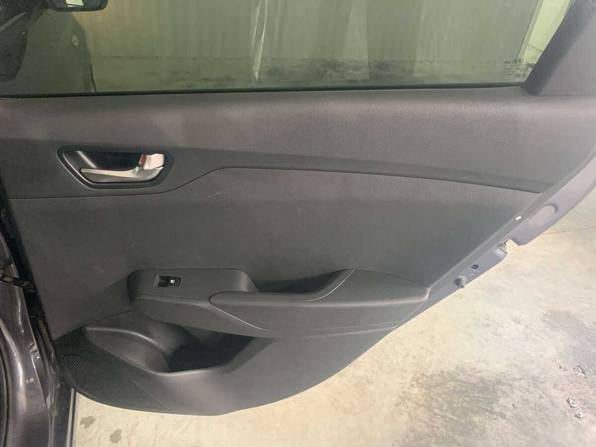 Hyundai Solaris б/у, 2021, Автоматическая. Фото: #19