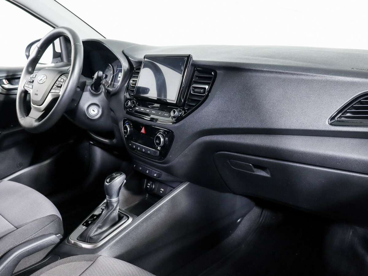 Hyundai Solaris б/у, 2021, Автоматическая. Фото: #8