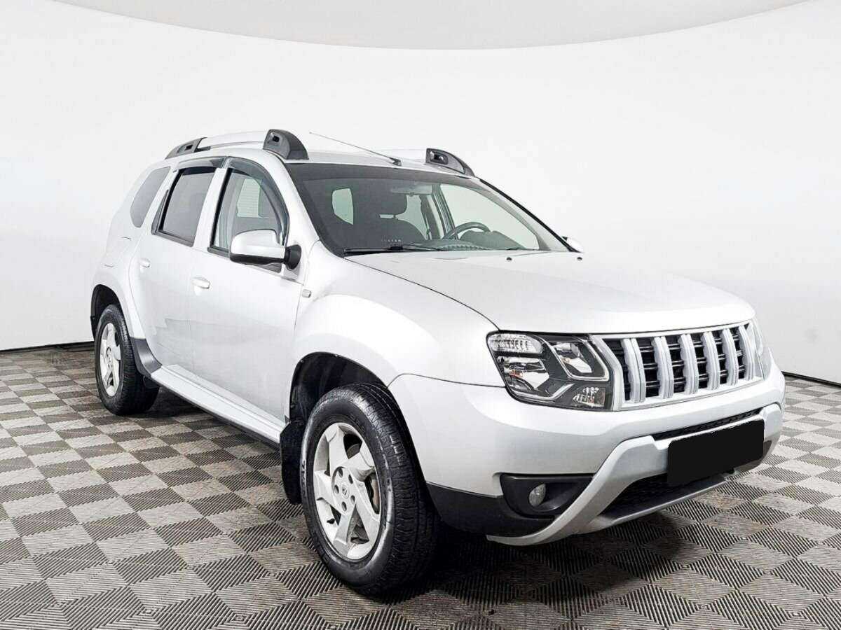 Renault Duster б/у, 2016, Автоматическая. Фото: #2