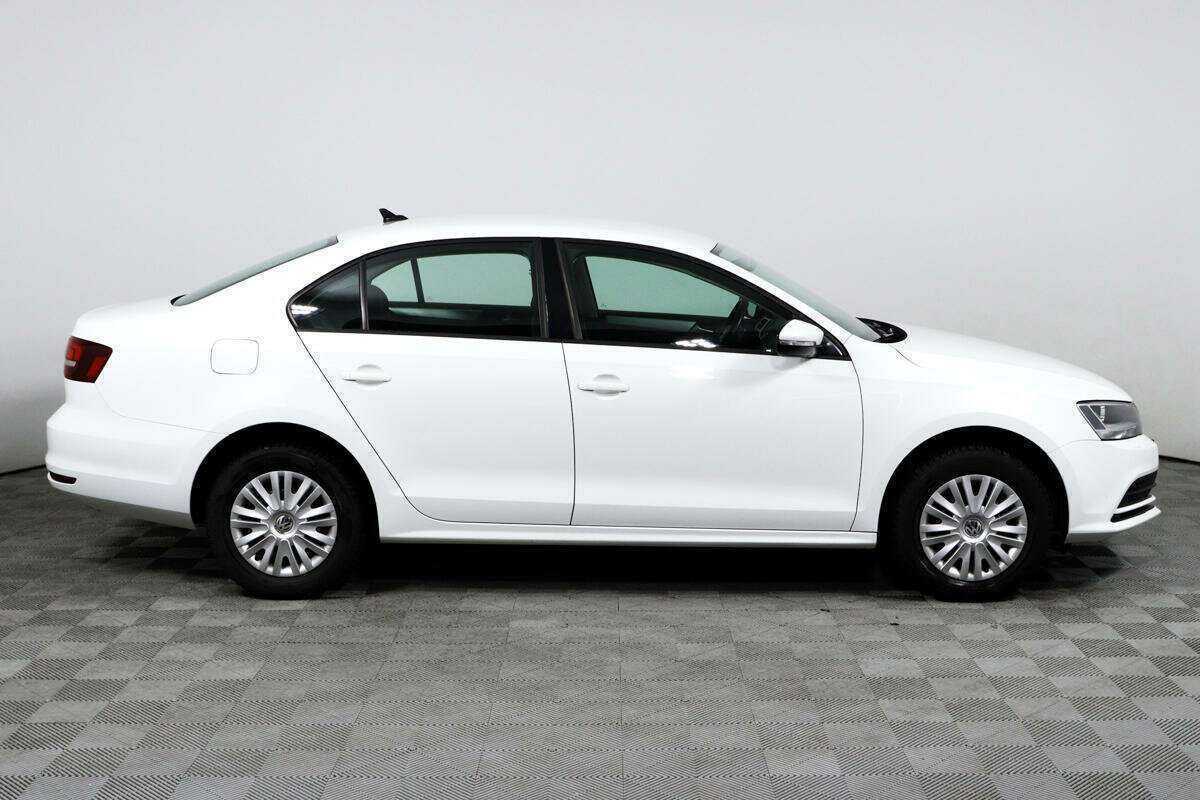 Volkswagen Jetta б/у, 2018, Роботизированная. Фото: #3