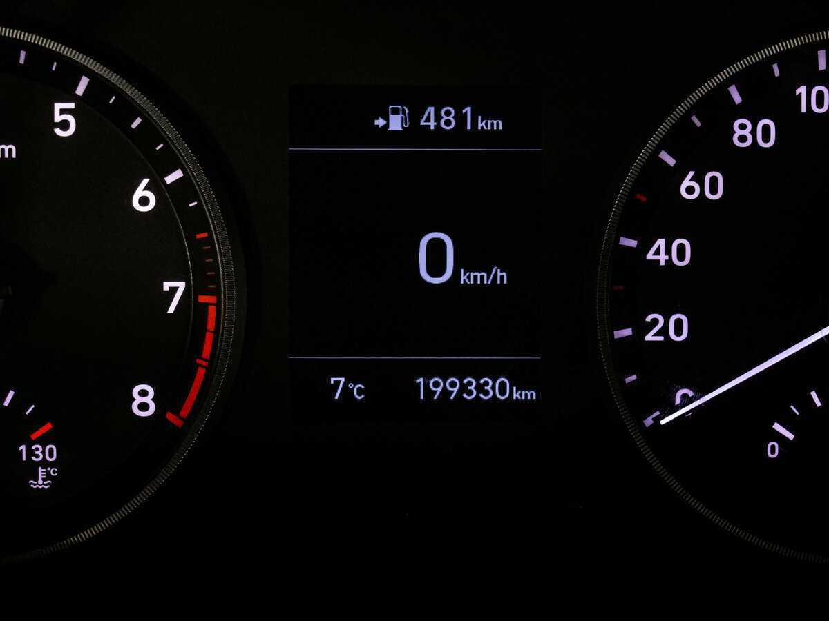 Hyundai Solaris б/у, 2018, Механическая. Фото: #15