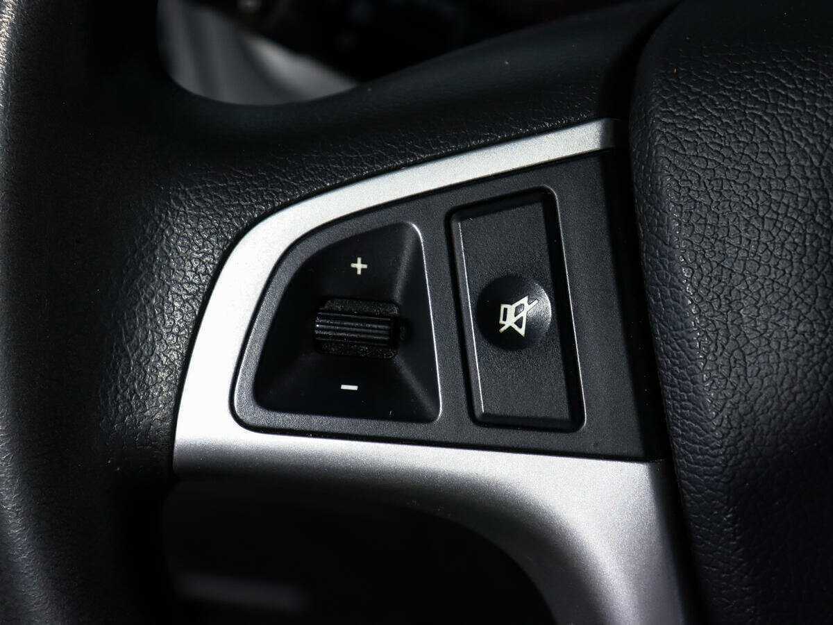 Hyundai Solaris б/у, 2014, Механическая. Фото: #14