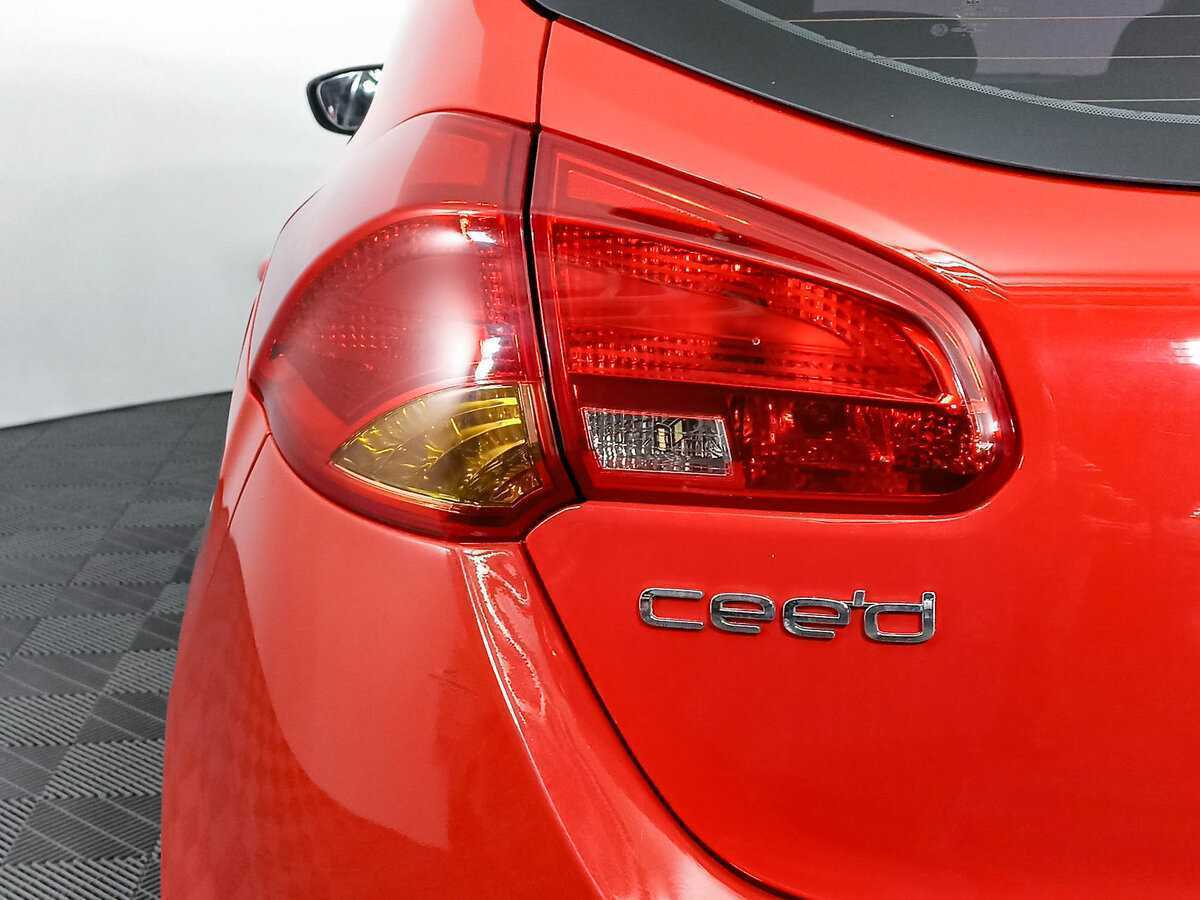 Kia Ceed б/у, 2015, Автоматическая. Фото: #8