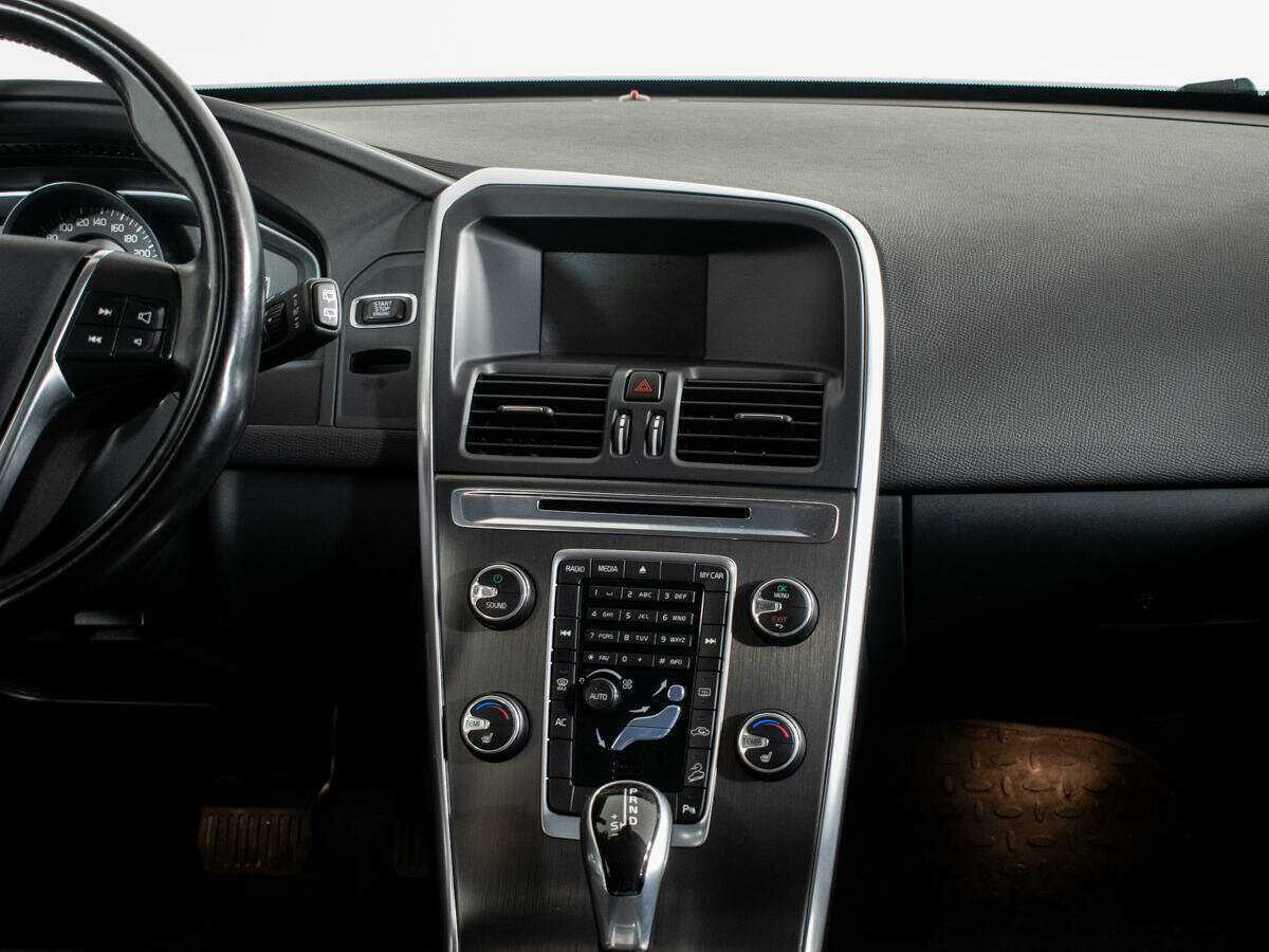Volvo XC60 б/у, 2014, Автоматическая. Фото: #8
