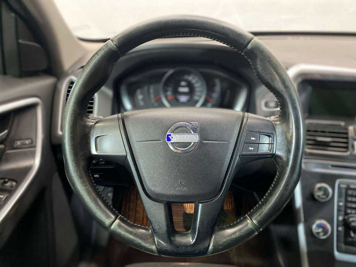 Volvo XC60 б/у, 2013, Автоматическая. Фото: #11