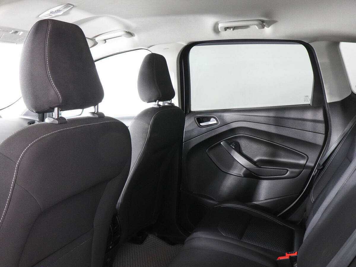 Ford Kuga б/у, 2017, Автоматическая. Фото: #11