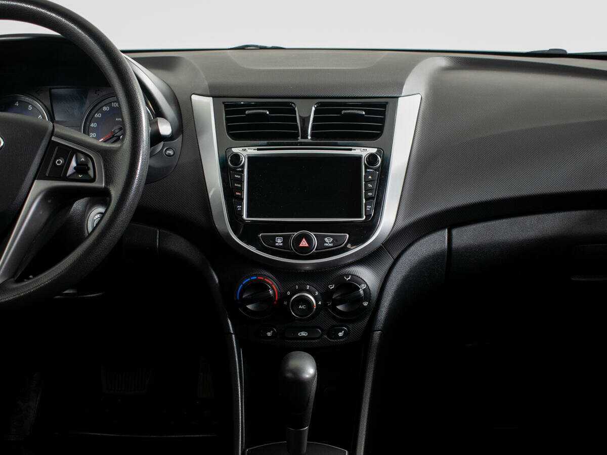 Hyundai Solaris б/у, 2016, Автоматическая. Фото: #10