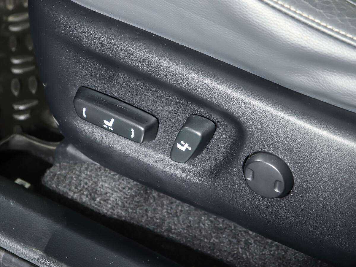 Toyota RAV4 б/у, 2013, Автоматическая. Фото: #14