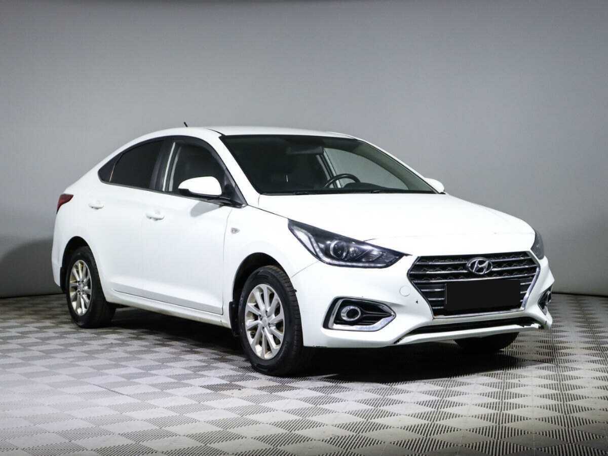 Hyundai Solaris б/у, 2018, Автоматическая. Фото: #2
