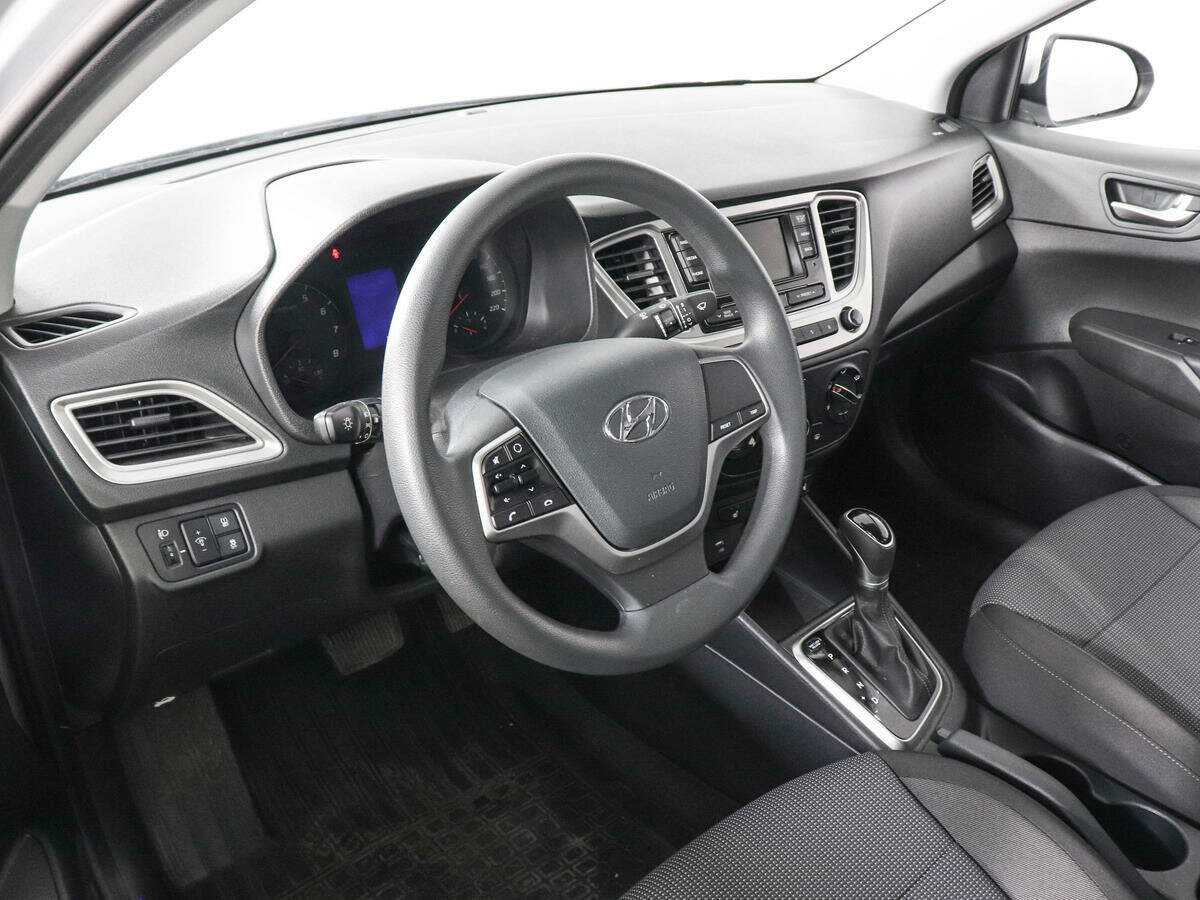 Hyundai Solaris б/у, 2021, Автоматическая. Фото: #8