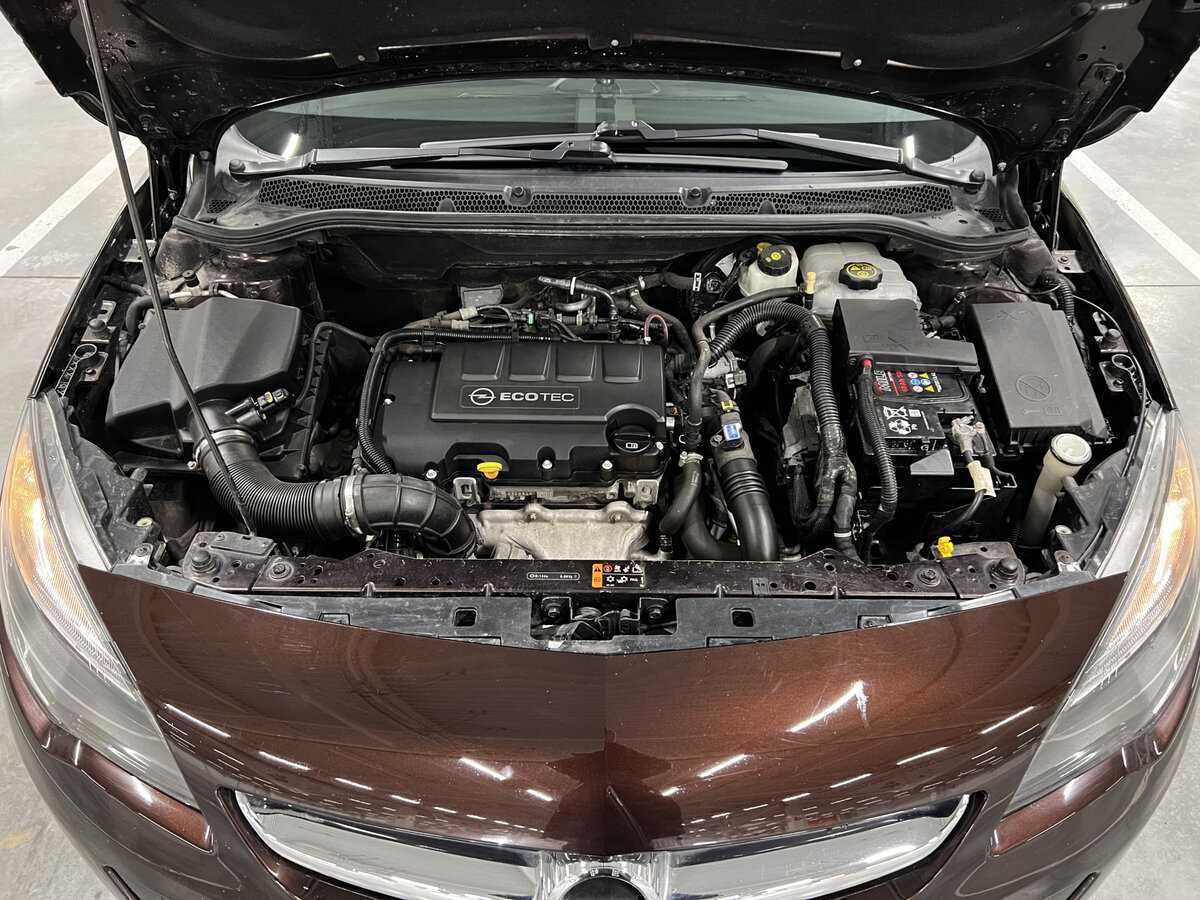 Opel Astra б/у, 2013, Автоматическая. Фото: #8