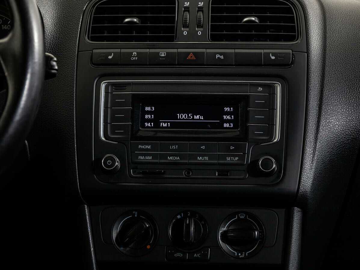 Volkswagen Polo б/у, 2016, Автоматическая. Фото: #13