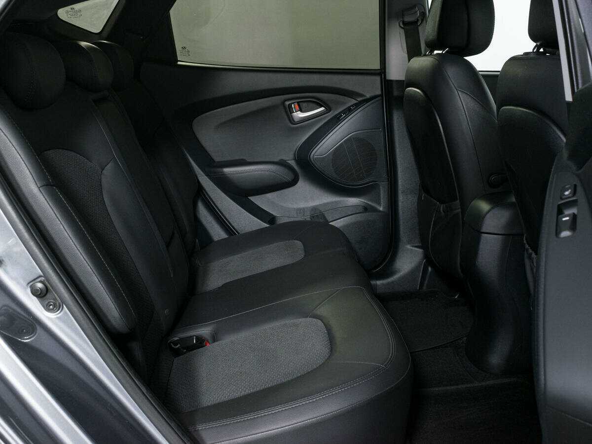 Hyundai ix35 б/у, 2012, Автоматическая. Фото: #8