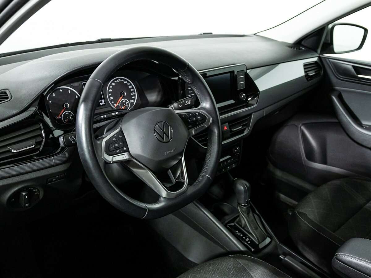 Volkswagen Polo б/у, 2020, Роботизированная. Фото: #10