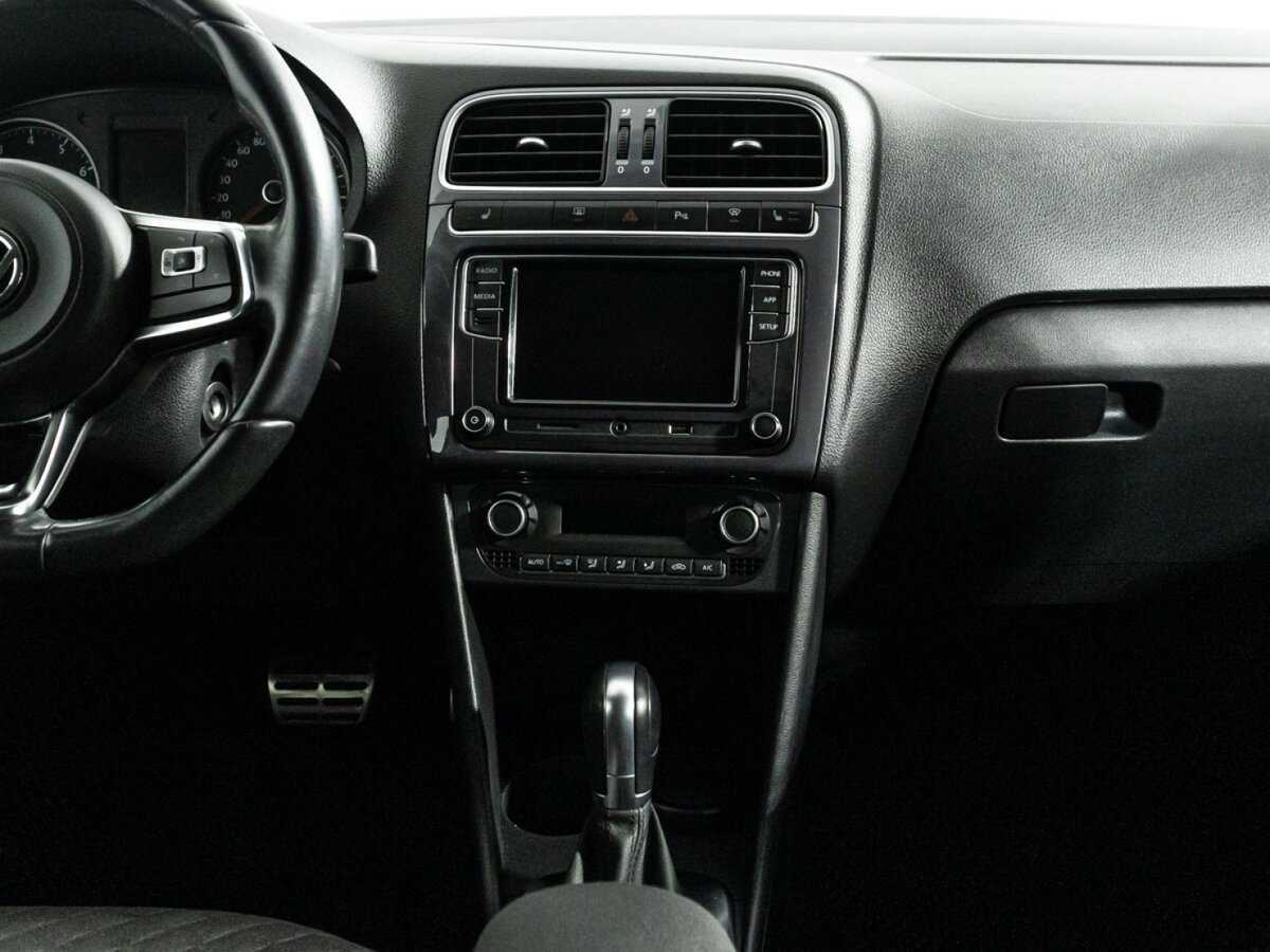 Volkswagen Polo б/у, 2018, Автоматическая. Фото: #13