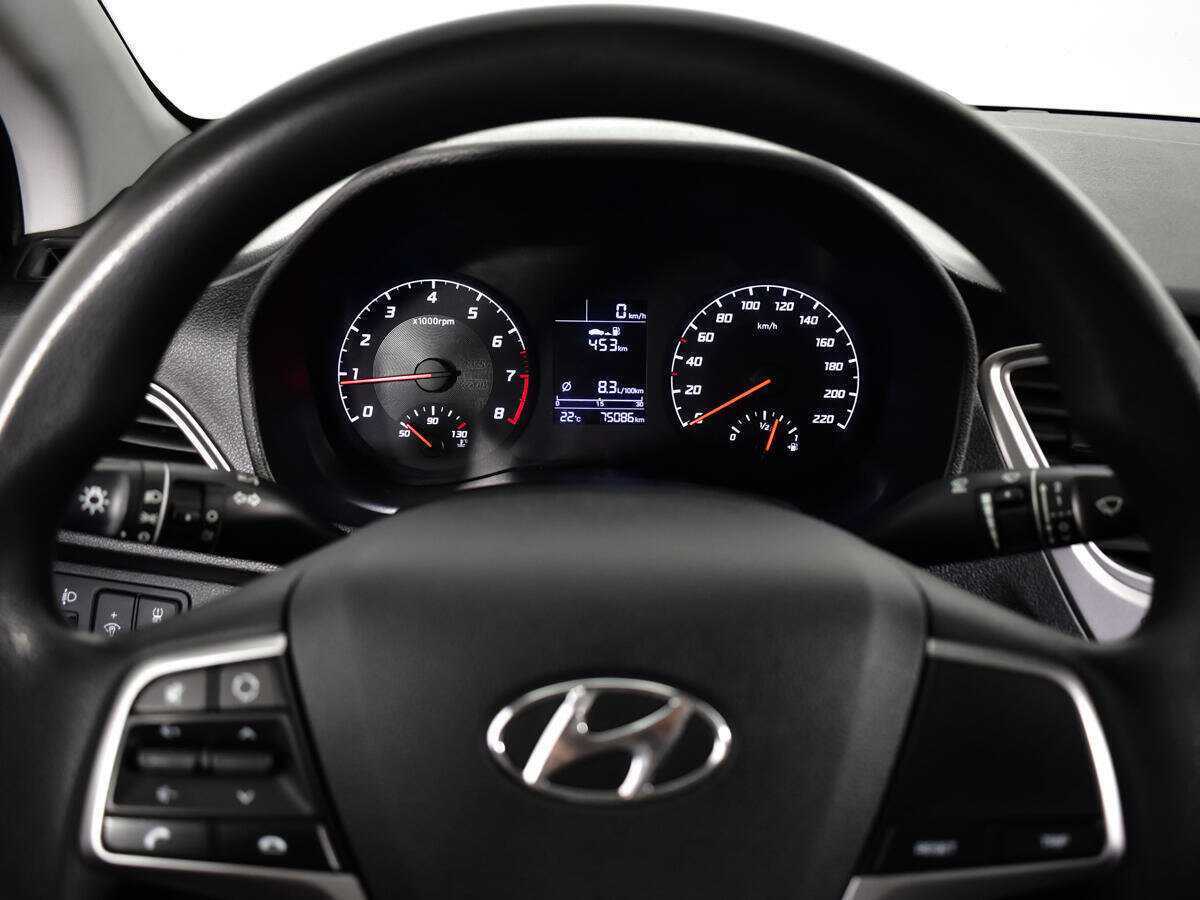 Hyundai Solaris б/у, 2021, Механическая. Фото: #8