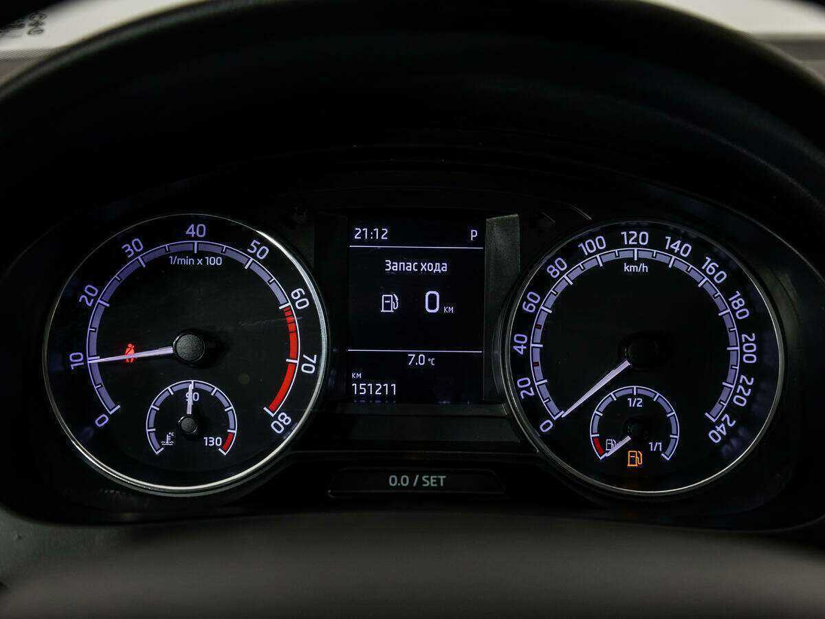 Skoda Rapid б/у, 2017, Роботизированная. Фото: #11
