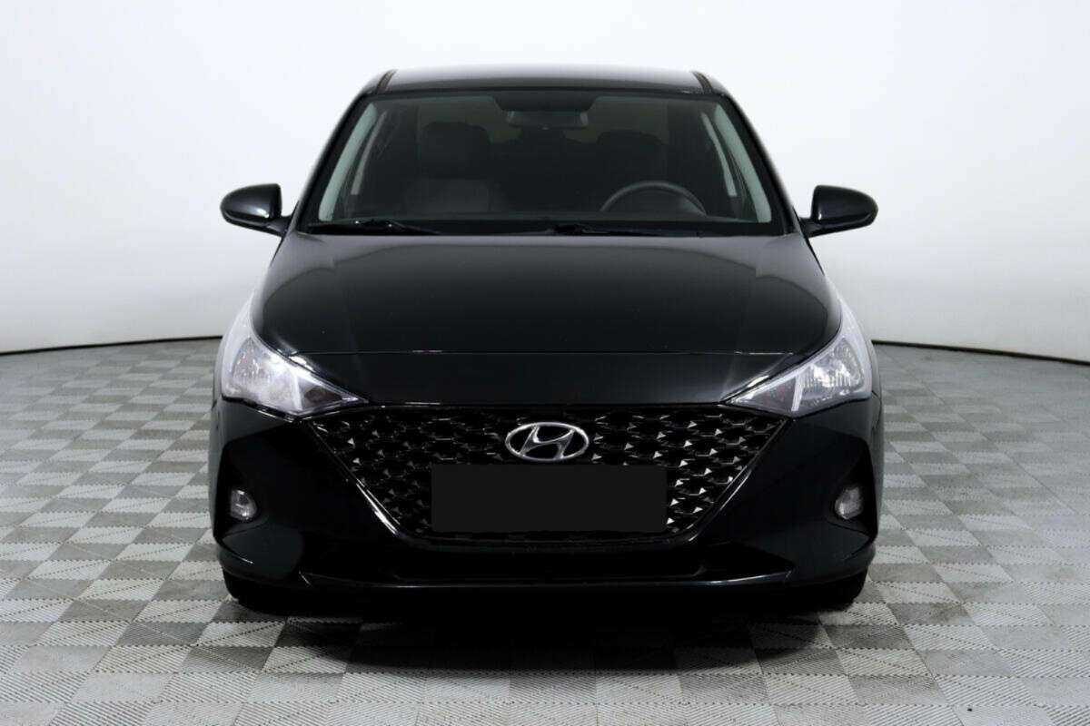 Hyundai Solaris б/у, 2021, Механическая. Фото: #1