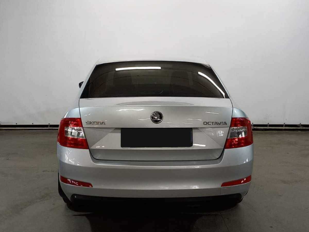 Skoda Octavia б/у, 2015, Механическая. Фото: #5