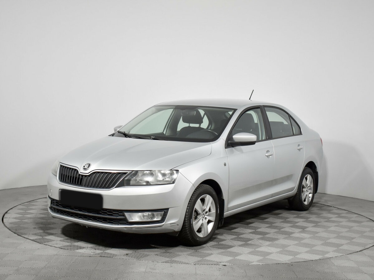 Skoda Rapid б/у, 2017, Роботизированная. Посмотреть фото