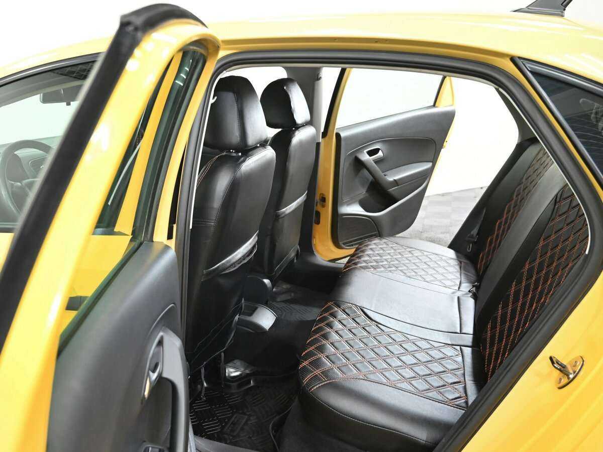 Volkswagen Polo б/у, 2017, Механическая. Фото: #5