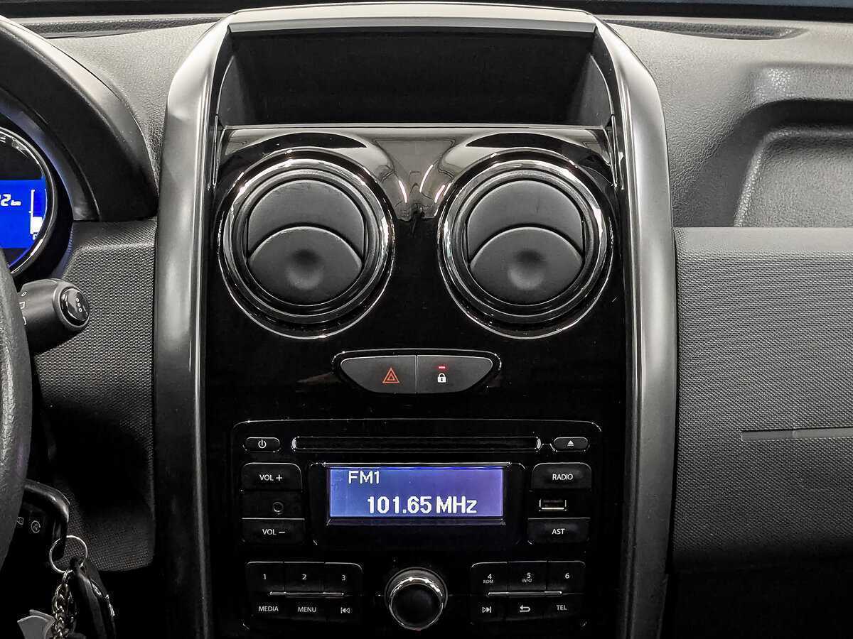 Renault Duster б/у, 2015, Механическая. Фото: #16