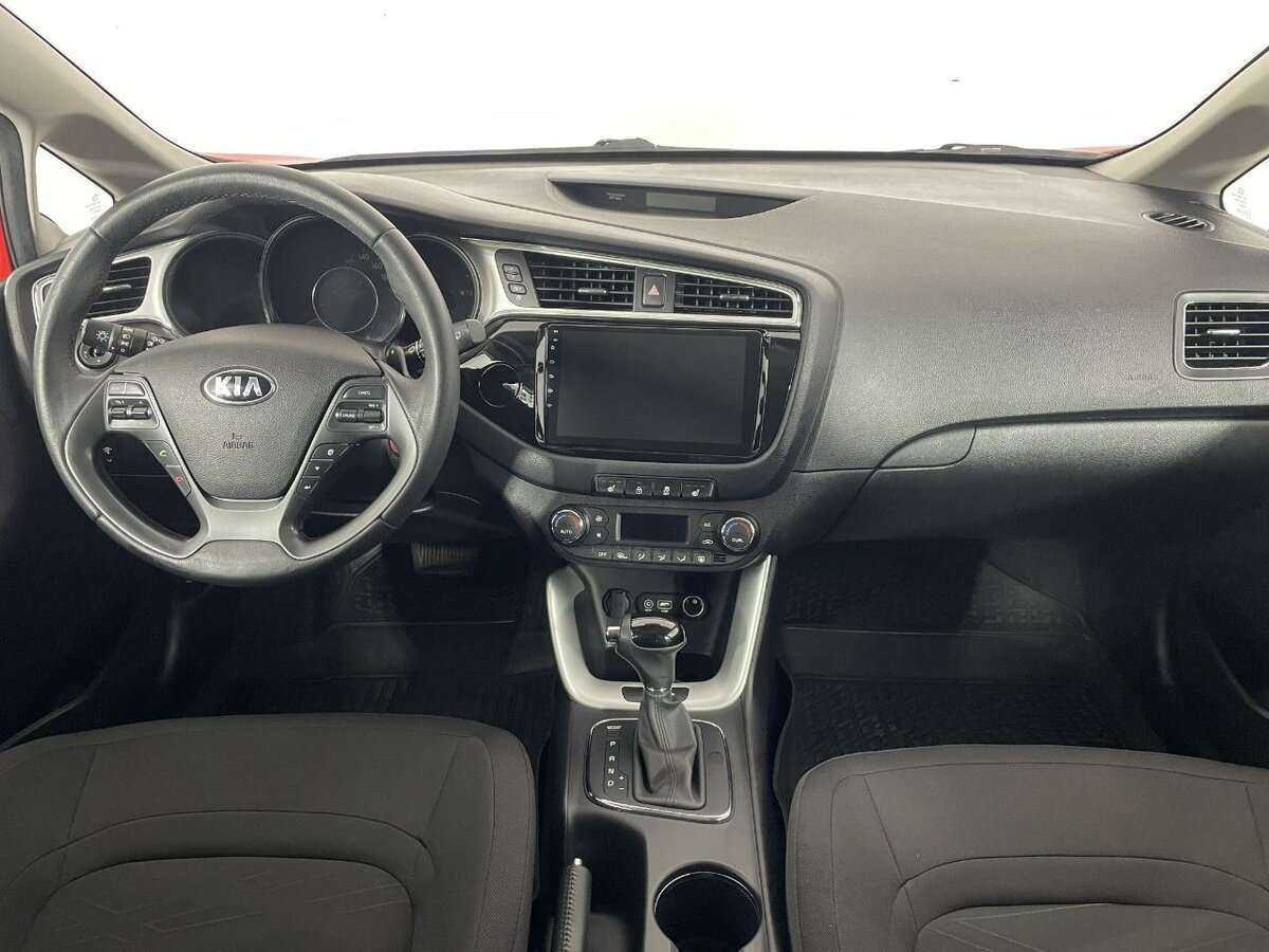 Kia Ceed б/у, 2018, Автоматическая. Фото: #6