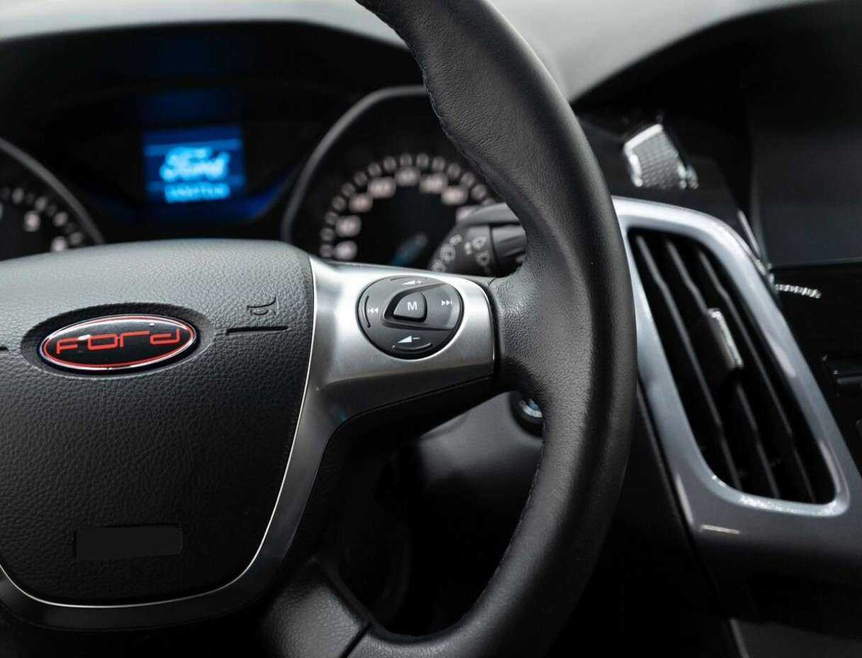 Ford Focus б/у, 2014, Роботизированная. Фото: #15
