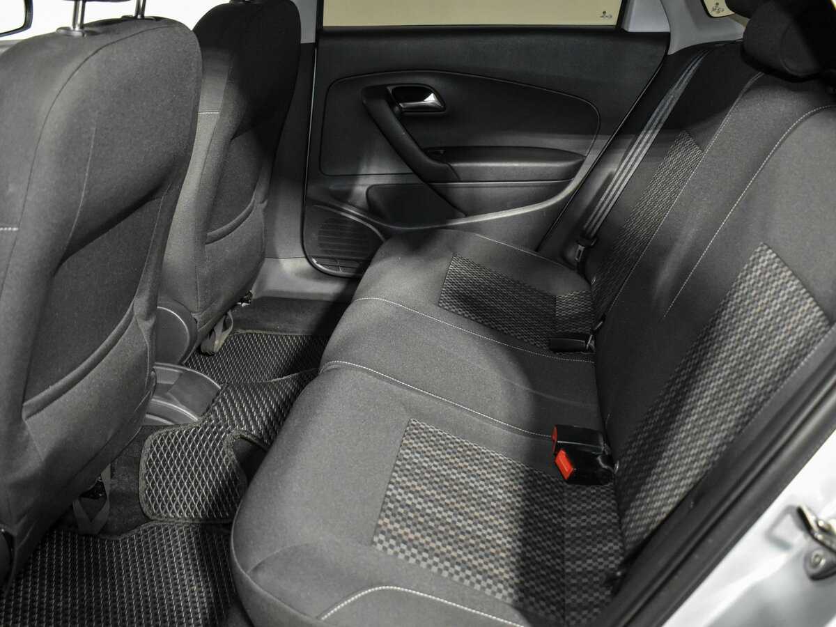 Volkswagen Polo б/у, 2016, Автоматическая. Фото: #11